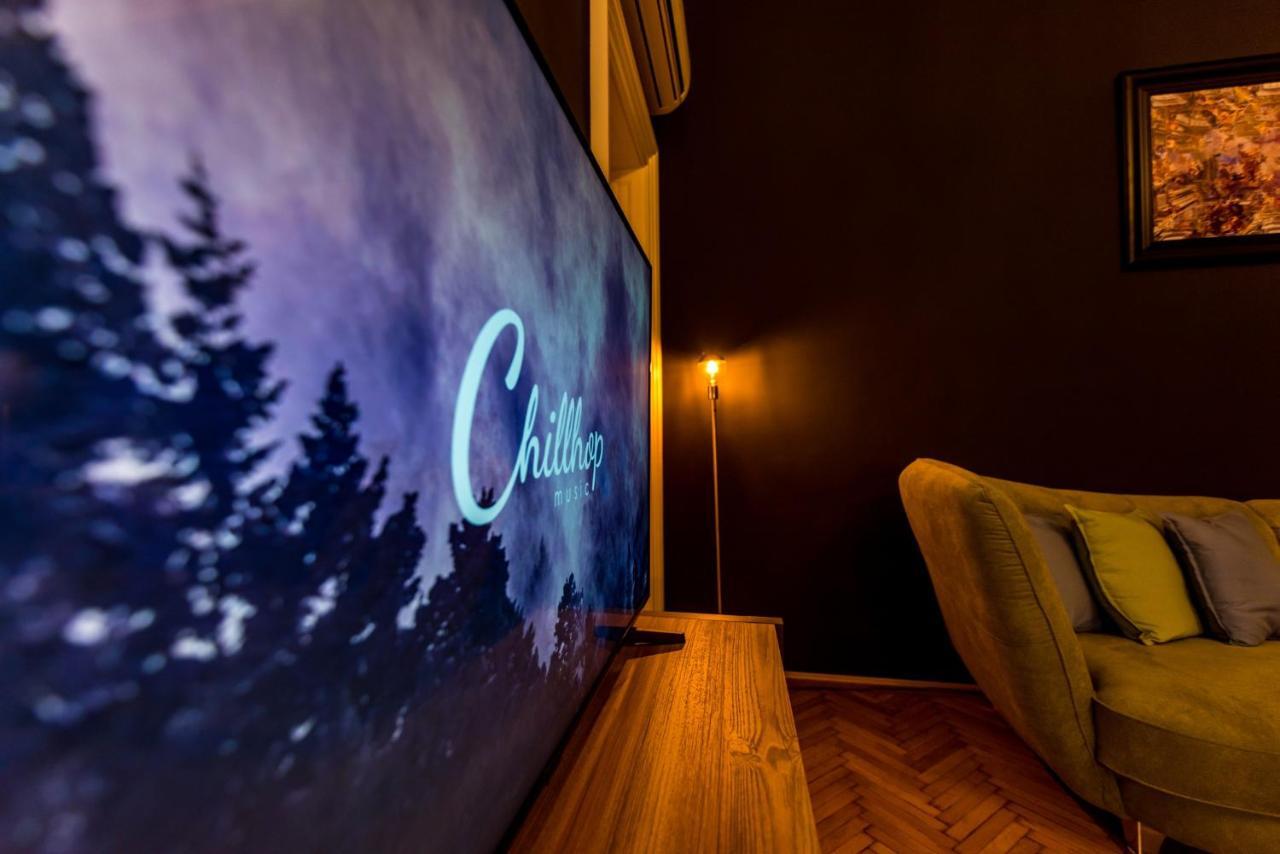 R38 - Artists Luxury Apartment