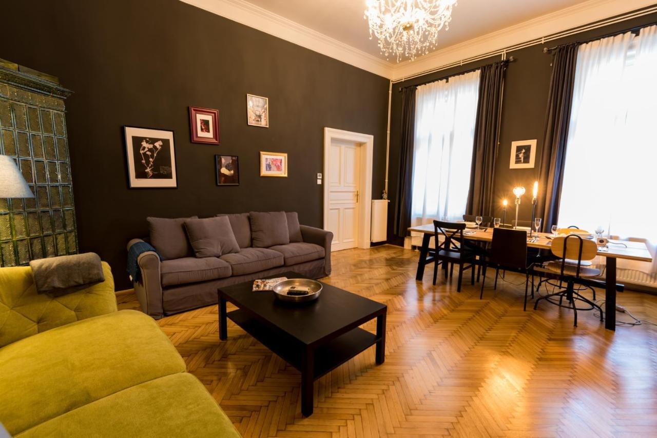 R38 - Artists Luxury Apartment Budapest