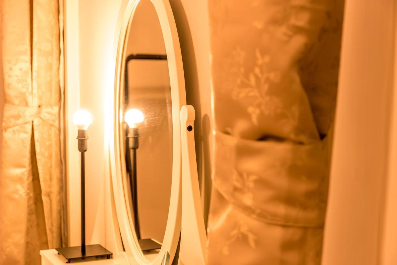 Apartment R38 - Artists Luxury