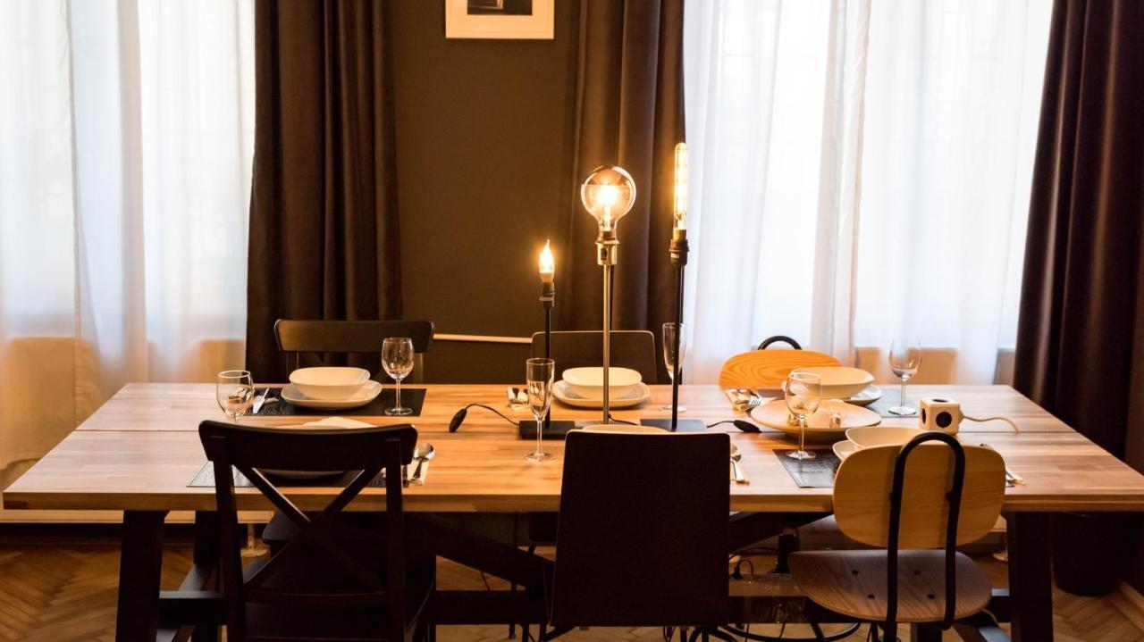 Apartment R38 - Artists Luxury