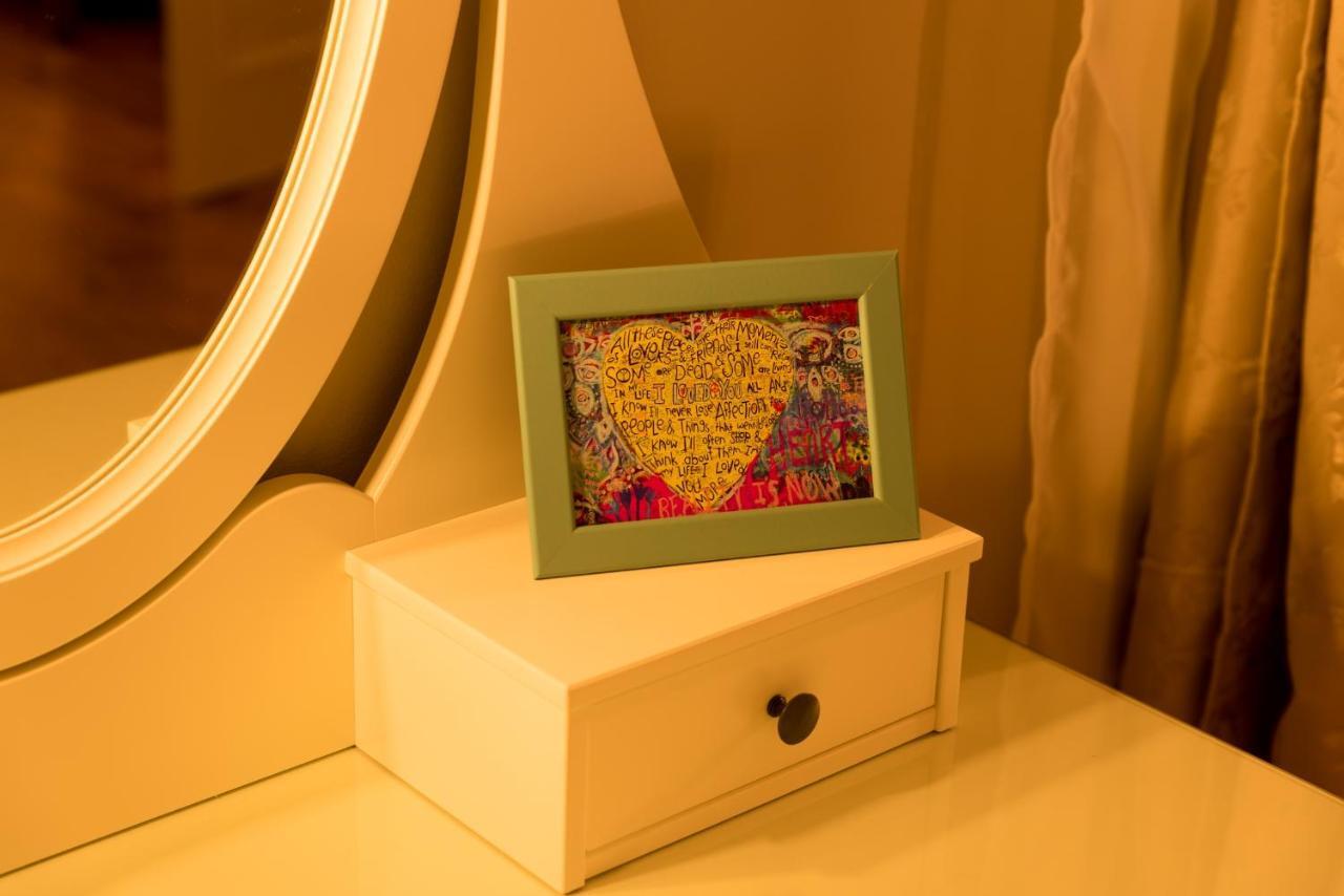 R38 - Artists Luxury Budapešť